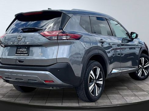Used 2023 Nissan Rogue SL FWD image 7