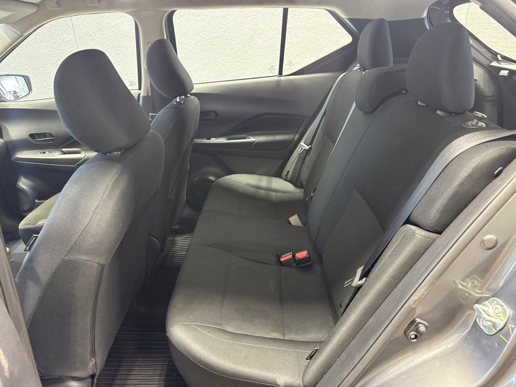 Used 2025 Nissan Kicks Play S FWD image 15