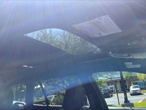 Used 2025 Subaru Outback Wilderness AWD/4WD image 25
