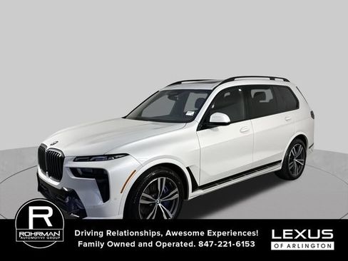 Used 2026 BMW X7 xDrive40i w/ M Sport Package AWD/4WD image 1