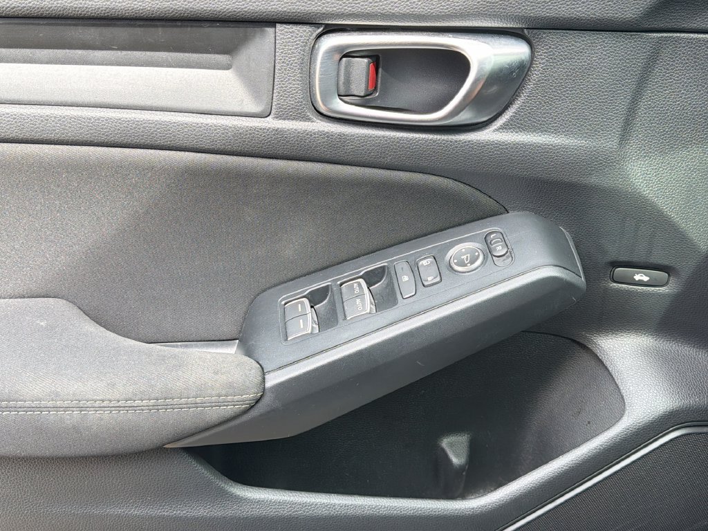 Used 2024 Honda Civic Sport image 29