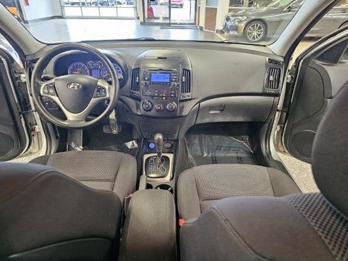 Used 2012 Hyundai Elantra w/ Preferred Pkg FWD image 15
