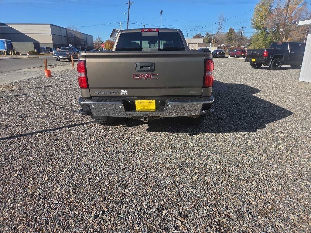 Used 2014 GMC Sierra 1500 SLT w/ SLT Crew Cab Value Package AWD/4WD image 4
