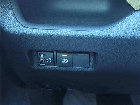 Certified 2025 Toyota RAV4 XLE AWD/4WD image 19