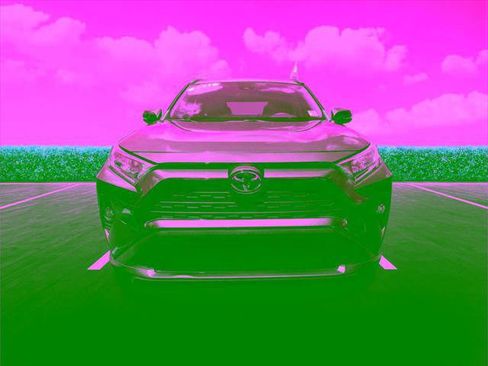 Certified 2021 Toyota RAV4 XLE Premium FWD image 11