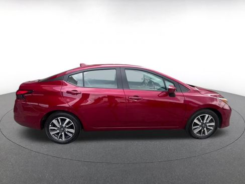 Used 2025 Nissan Versa SV FWD image 22