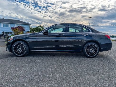 Used 2019 Mercedes-Benz C 300 4MATIC Sedan image 9