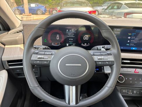 Used 2025 Hyundai Sonata SEL FWD image 28