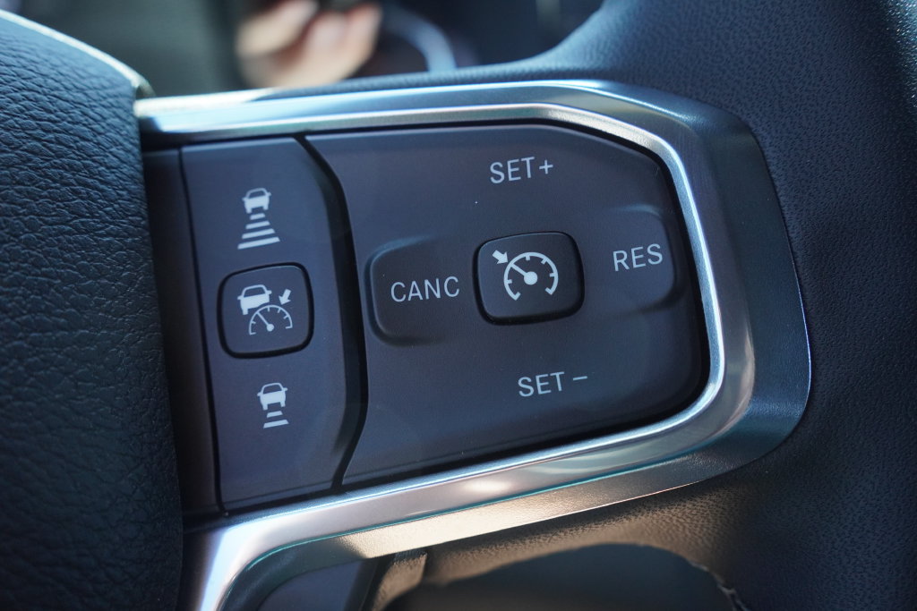 New 2027 RAM 3500 Laramie AWD/4WD image 23