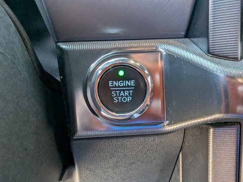 Used 2021 Ford F150 Platinum w/ Equipment Group 701A High AWD/4WD image 19