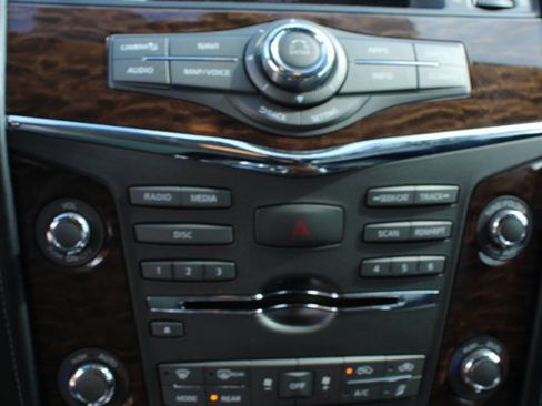 Used 2018 Nissan Armada Platinum RWD image 10