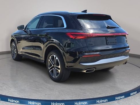 Used 2025 Audi Q5 Premium w/ Convenience Package AWD/4WD image 8
