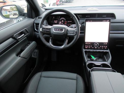 New 2026 GMC Terrain AT4 w/ Convenience Package III image 12