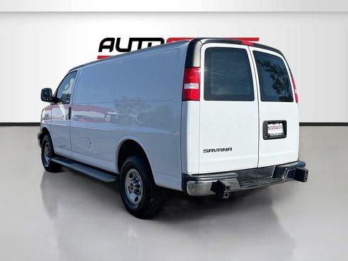 Used 2022 GMC Savana 2500 w/ Driver Convenience Package RWD image 5
