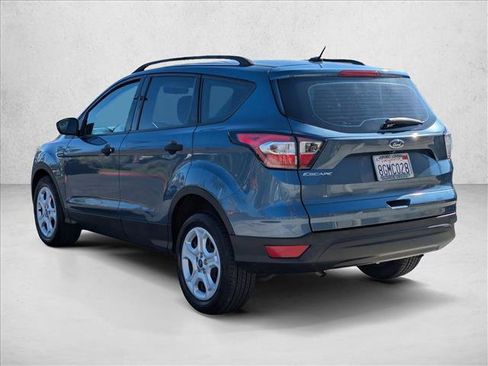 Used 2018 Ford Escape S image 8