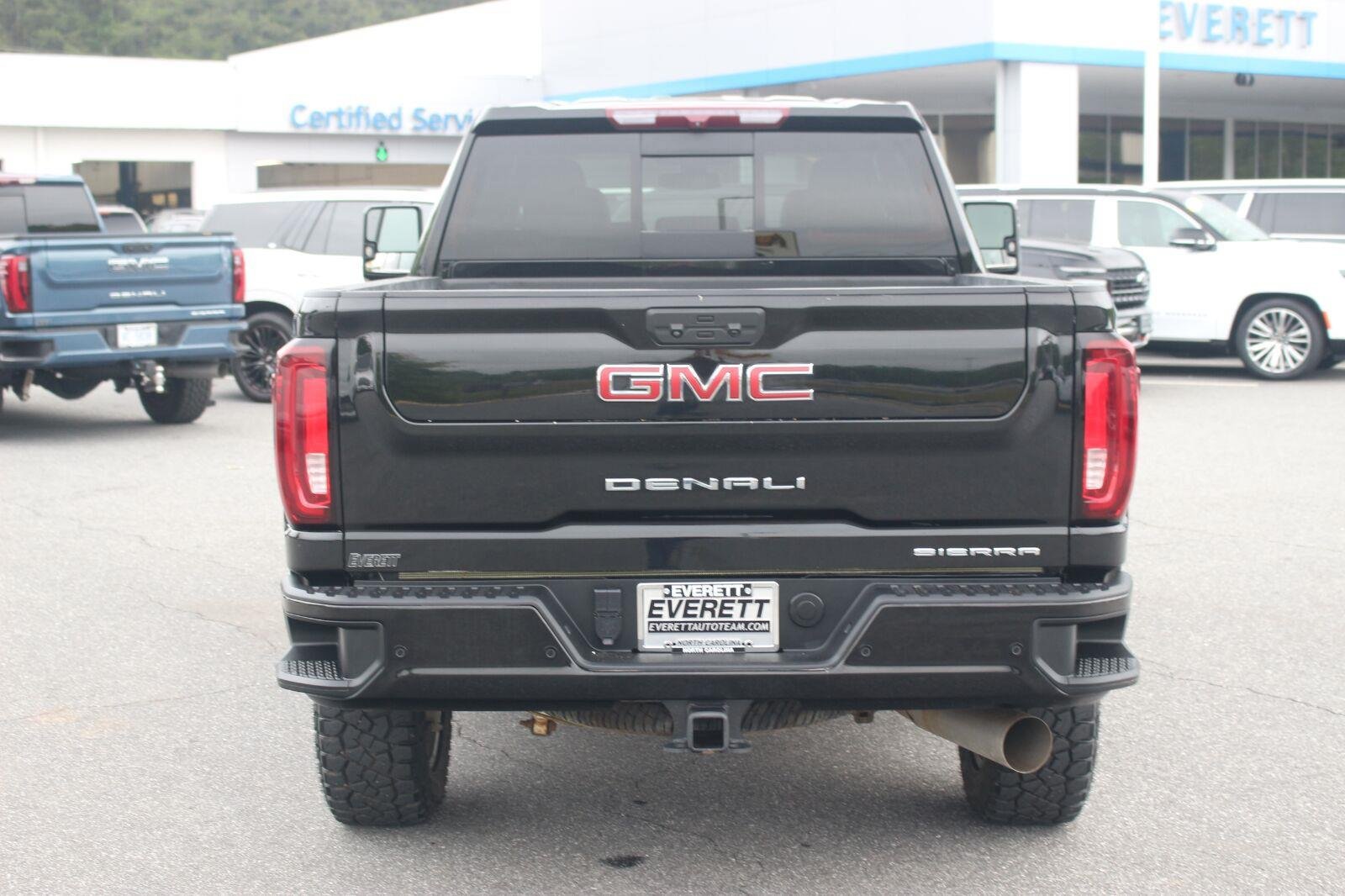 Used 2023 GMC Sierra 2500 Denali AWD/4WD image 6