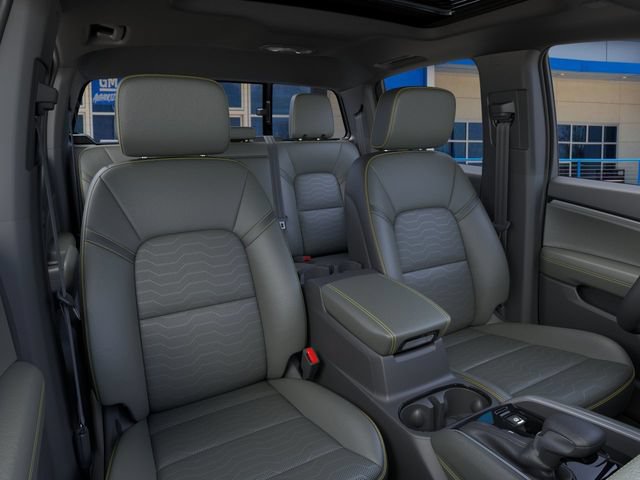 New 2026 Chevrolet Colorado ZR2 w/ Technology Package AWD/4WD image 19