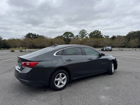 Used 2018 Chevrolet Malibu LS image 10