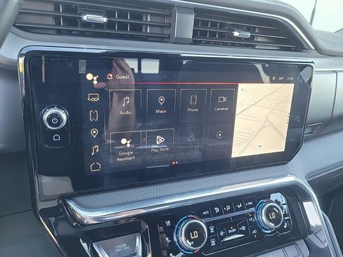 New 2026 GMC Sierra 2500 Denali w/ Denali Reserve Package image 18