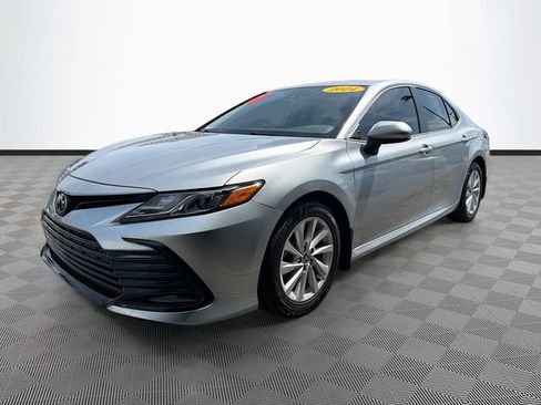 Used 2024 Toyota Camry LE FWD image 3