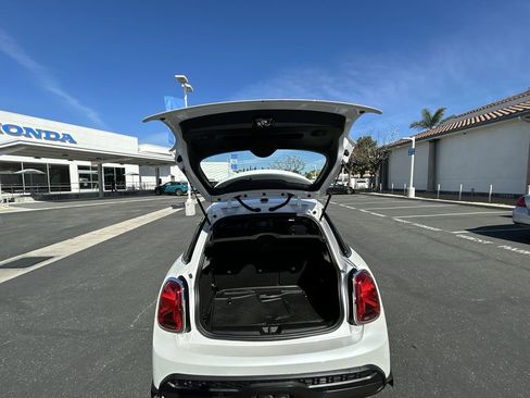 Used 2023 MINI Cooper S image 24