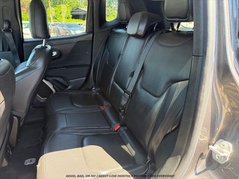 Used 2016 Jeep Renegade Limited AWD/4WD image 14