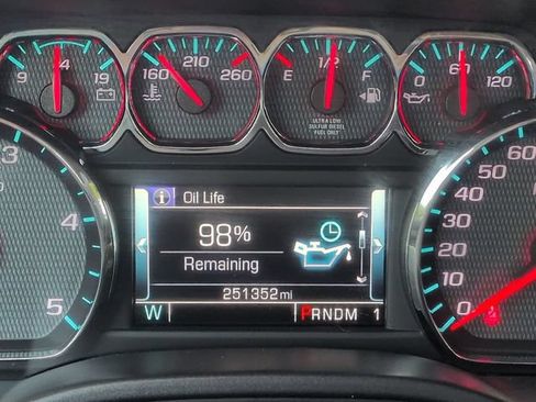 Used 2016 Chevrolet Silverado 2500 LT w/ LT Convenience Package AWD/4WD image 30