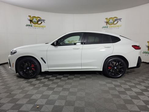 Certified 2024 BMW X4 M40i image 4