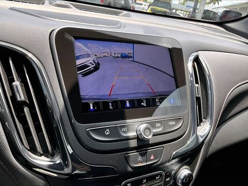 Certified 2023 Chevrolet Equinox RS w/ RS Leather Package FWD image 24