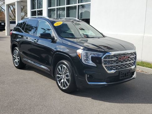 Certified 2022 GMC Terrain Denali image 7