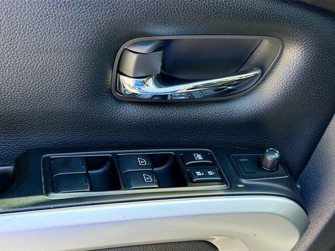 Certified 2019 Nissan Titan PRO-4X w/ Pro-4x Utility Package image 18