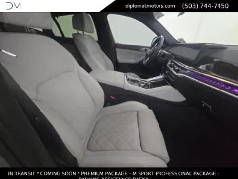 Used 2025 BMW X6 xDrive40i w/ Premium Package image 8