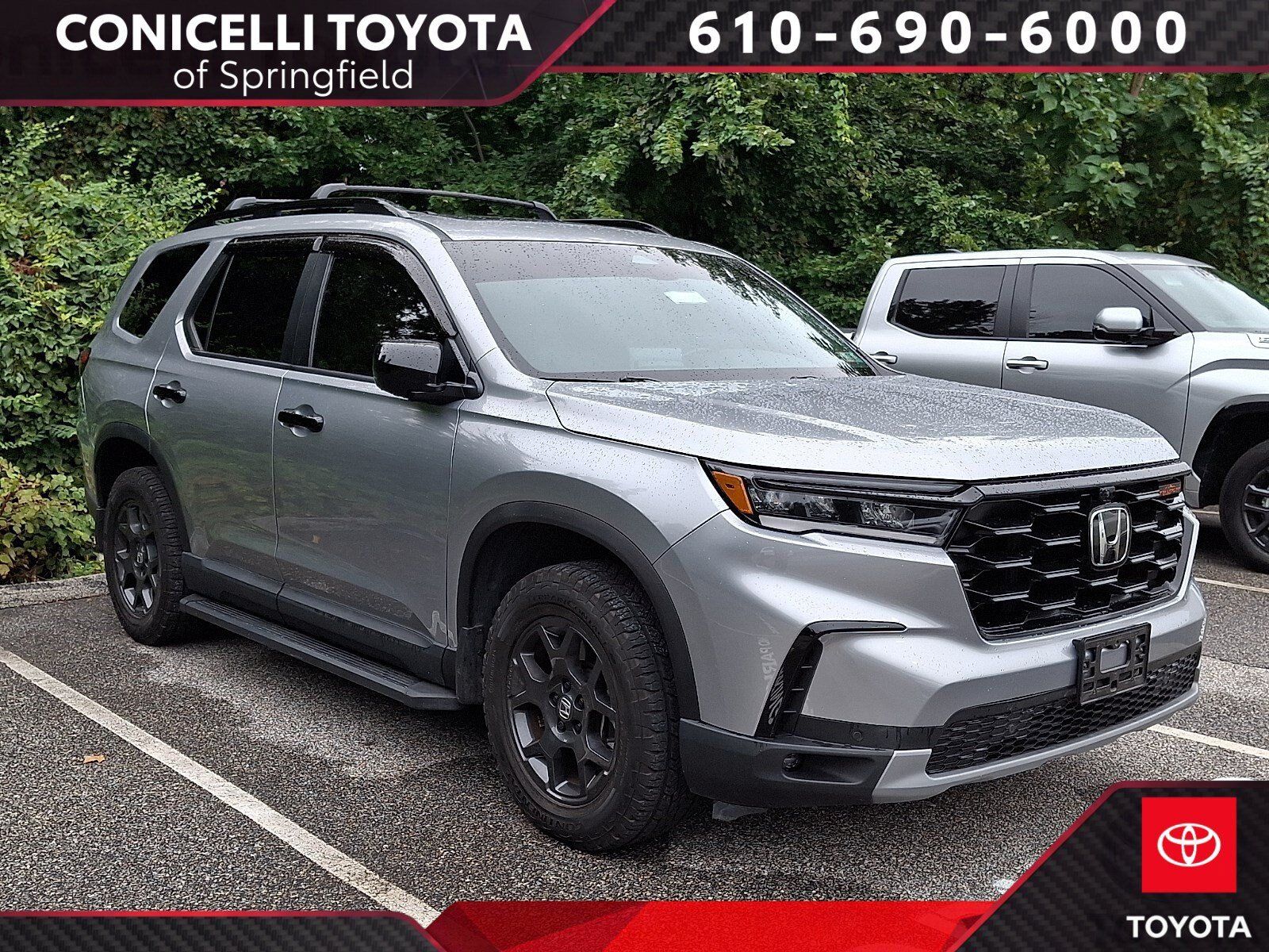 Used 2024 Honda Pilot TrailSport image 1