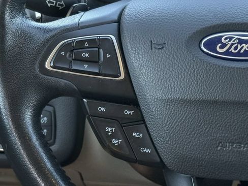 Used 2017 Ford Escape Titanium AWD/4WD image 13