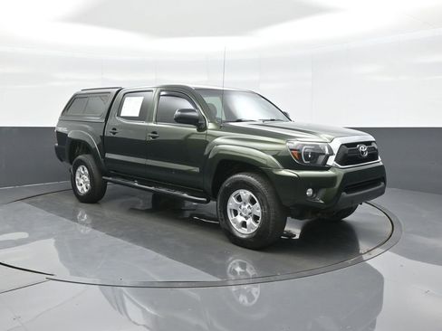 Used 2013 Toyota Tacoma 4x4 Double Cab w/ TRD Off-Road Pkg image 1
