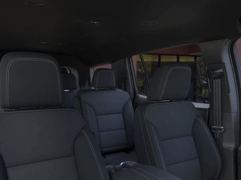 New 2027 Chevrolet Traverse LT w/ LPO, Floor Liner Package FWD image 24