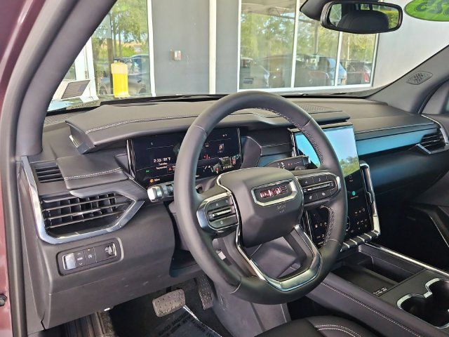 Used 2025 GMC Acadia Elevation w/ Elevation Premium Package FWD image 11