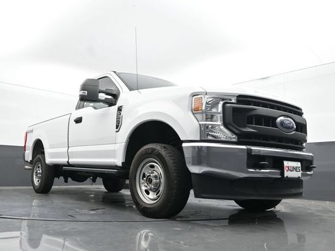 Used 2020 Ford F250 XL w/ Power Equipment Group AWD/4WD image 25