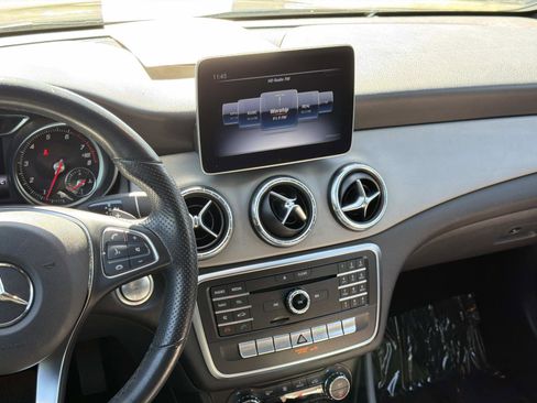 Used 2019 Mercedes-Benz CLA 250 image 9