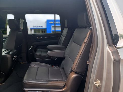 Used 2023 GMC Yukon XL Denali AWD/4WD image 22