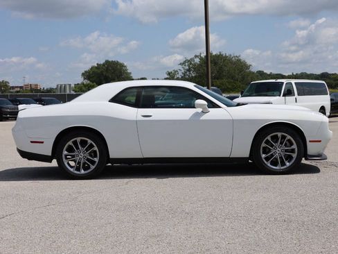Used 2022 Dodge Challenger GT AWD/4WD image 7