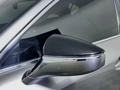 Used 2022 Lexus IS 350 F Sport w/ Accessory Package RWD image 12