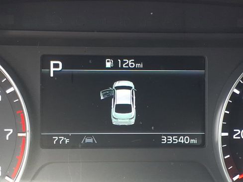 Used 2022 Kia Forte LXS FWD image 19