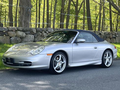 Used 2002 Porsche 911 Carrera RWD image 19