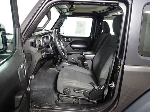 Used 2020 Jeep Wrangler Sport AWD/4WD image 28