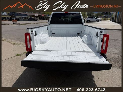 Used 2024 Ford F350 XLT w/ FX4 Off-Road Package AWD/4WD image 9