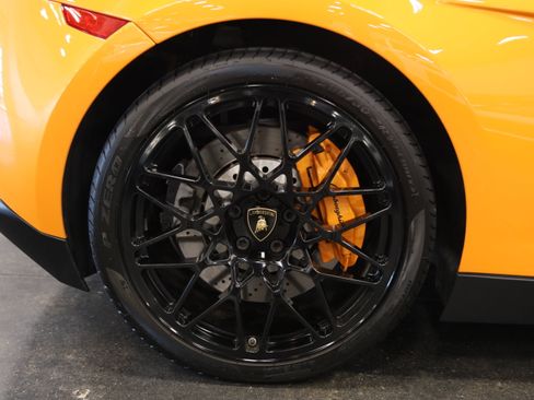 Used 2012 Lamborghini Gallardo LP 550-2 RWD image 13