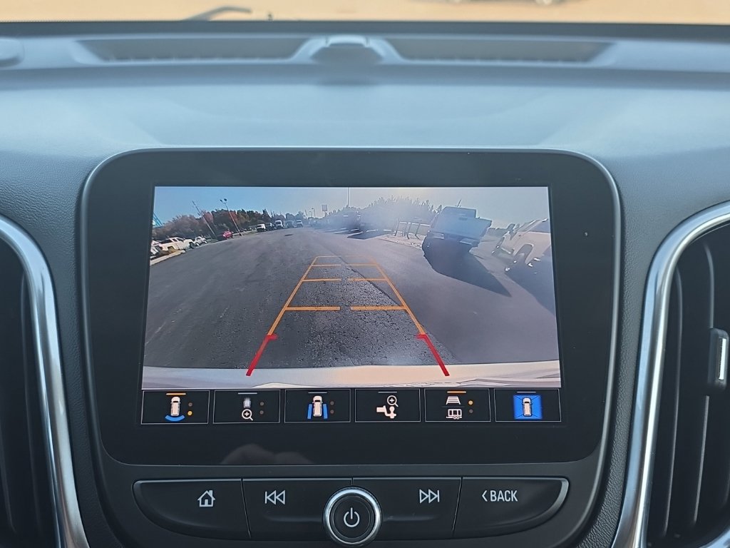 Used 2022 Chevrolet Equinox LT AWD/4WD image 38