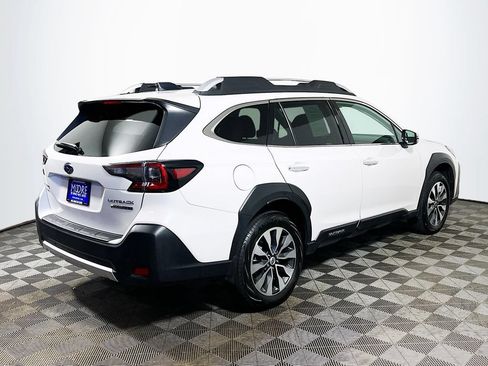 Used 2024 Subaru Outback Touring XT AWD/4WD image 7