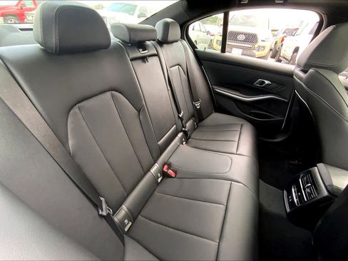 Used 2024 BMW 330i Sedan image 20